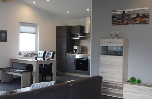 Esch Casa | Cabaña de 4 camas Hamburgo, baño / aseo - Eifel Apartments