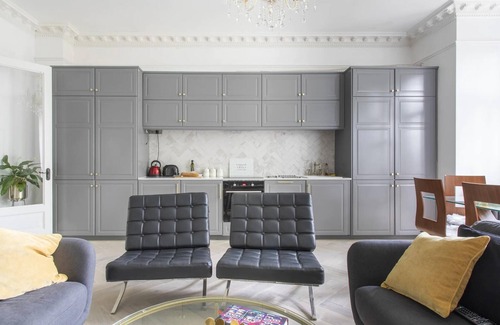 Ealing Broadway Apartamento | Stunning 4-bed Property in London-parking & Garden