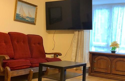Ongar Apartamento | 4 Bed house 9 adults