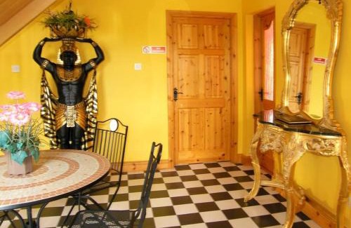 Aghabullogue Casa | 4 Bed in Aghabullogue oc-ii04284