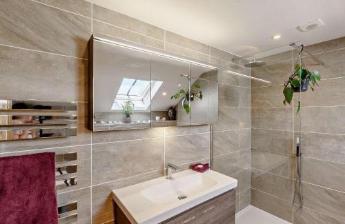 Hallington Casa | 4 Bed in Birtley 92410