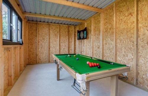 Brecon Casa | 4 Bed in Brecon oc-m32973