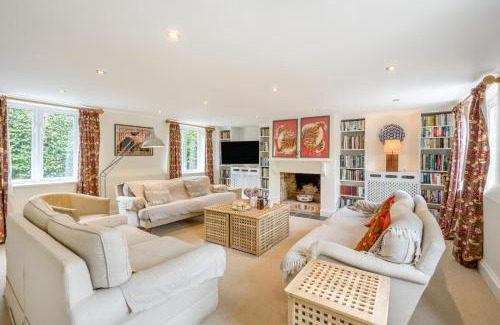 Bury St Edmunds Casa | 4 Bed in Hartest oc-w32685