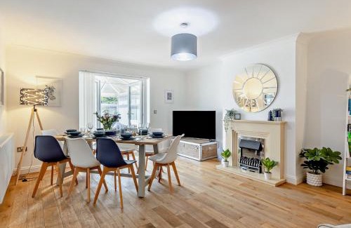 Tywyn Casa | 4 Bed in Llandudno 89703