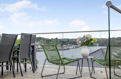 Polruan Casa | 4 Bed in Polruan PC044