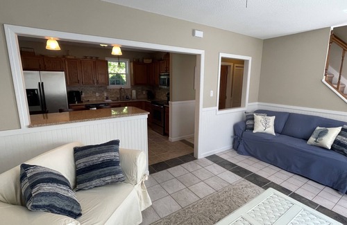 Westerly Casa | 4 bedrm, 2 bath home minutes to downtown Westerly, Watch Hill, Westerly beaches