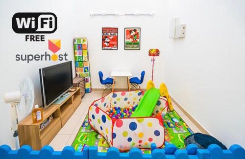 Bukit Indah 2 Casa | 4-Bedrm ensuite family friendly house near Aeon Bukit Indah