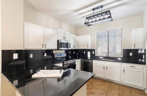 Seville Casa | 4-bedroom, 3 Bath Home in Gilbert—Pets Welcome