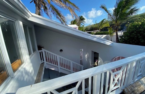 Stella Maris Casa | 4-bedroom 3 bathroom house in stella maris