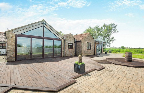Skegness Cabaña | 4 bedroom accommodation in Burgh le Marsh