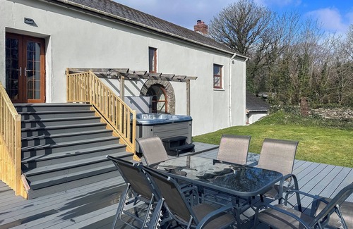 Llangain Cabaña | Alojamiento de 4 habitaciones en Carmarthen