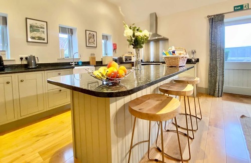 Dyrham Cabaña | Alojamiento de 4 habitaciones en Doynton, cerca de Bath