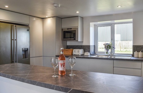 Rhosgoch Cabaña | Alojamiento de 4 habitaciones en Rhosgoch