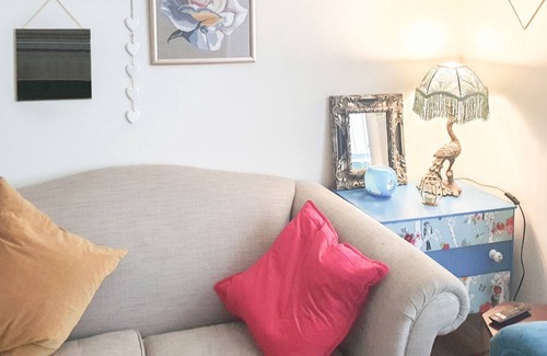 Port Bannatyne Cabaña | 4 bedroom accommodation in Port Bannatyne, near Rothesay, Isle of Bute