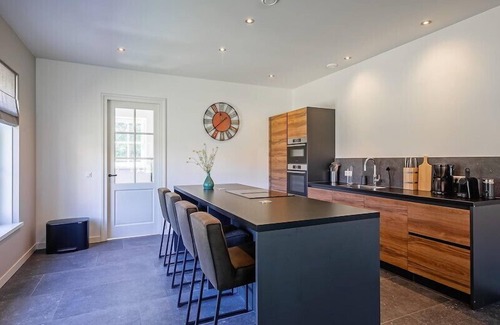 Oosterend Casa | 4 bedroom accommodation in Oosterend