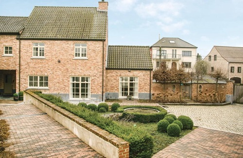 Hoepertingen Casa | Alojamiento de 4 habitaciones en Borgloon