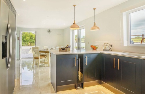 Llandysul Cabaña | Alojamiento de 4 habitaciones en Henllan