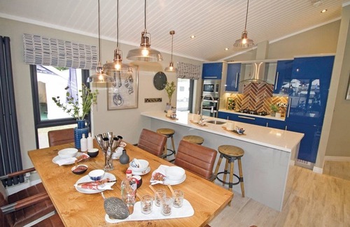 Penally Chalet De Esquí | Alojamiento de 4 habitaciones en Tenby