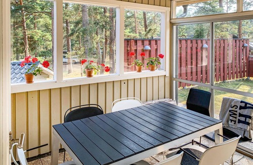 Aahus Casa | Alojamiento de 4 habitaciones en Yngsjö