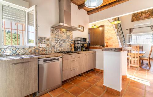 Constantina Casa | 4 Bedroom Amazing Home In Constantina