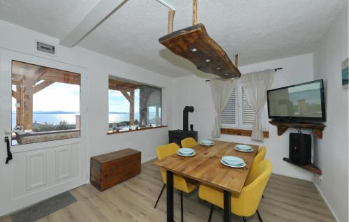 Dobropoljana Casa | 4 Bedroom Amazing Home In Banj