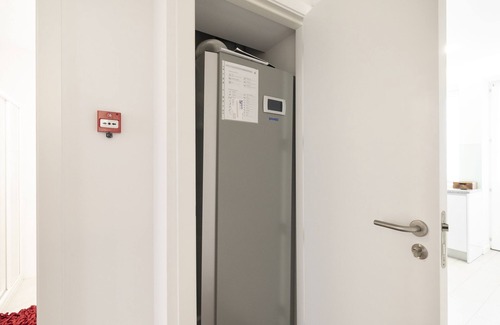 Viana do Castelo Apartamento | 4 bedroom apartment on the city's main avenue