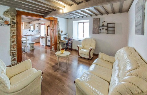 Champoly Casa | Impresionante casa de 4 dormitorios en.