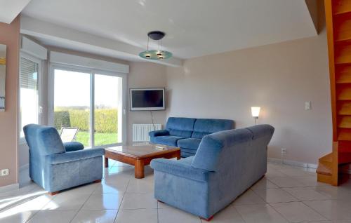 Courtils Casa | 4 Bedroom Awesome Home In Courtils
