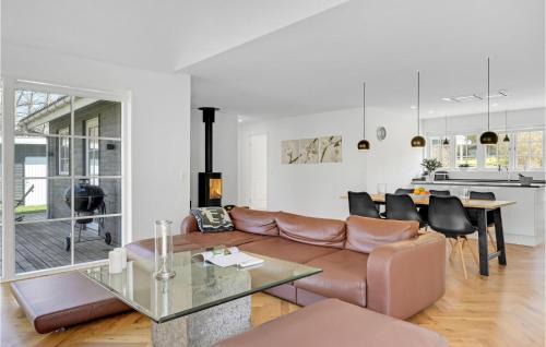Rageleje Casa | 4 Bedroom Awesome Home In Vejby