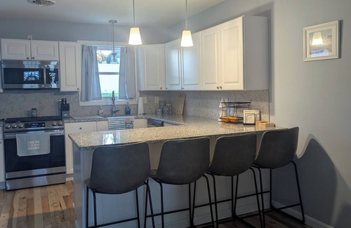 Lower Township Casa | 4-bedroom Beach House in charming North Cape May- FRESHLY UPDATED IN 2025!