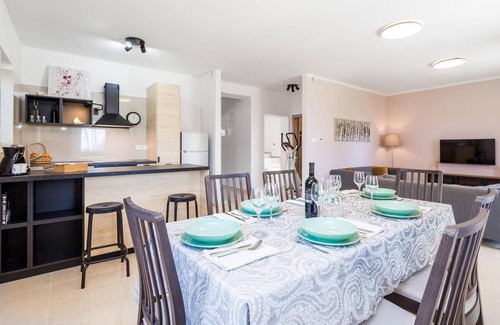 Opatija Casa | Hermosa casa de 4 dormitorios en.