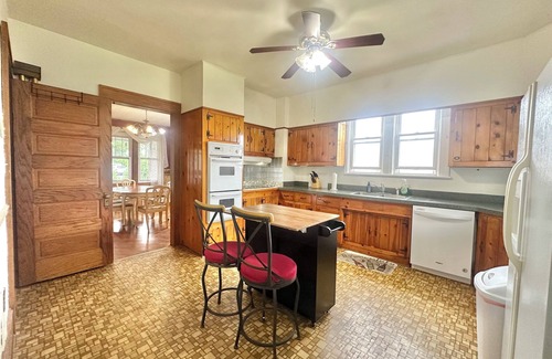 Mechanicsville Casa | Spacious 4-bedroom house just steps from Geisinger Medical Center