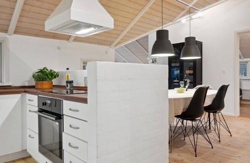 Melby Casa | Hermosa casa de 4 habitaciones en Melby