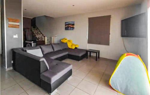 Rognac Casa | 4 Bedroom Beautiful Home In Rognac