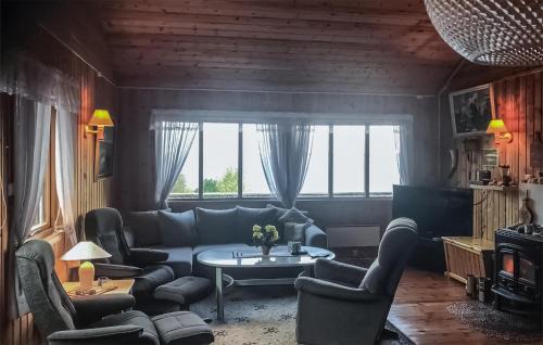 Molde Casa | 4 Bedroom Beautiful Home In Sekken
