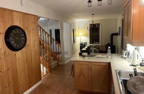 Flesherton Chalet De Esquí | 4 Bedroom Chalet Hike, Bike, Ski, Boat, ATV & Sled