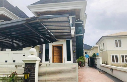 Ofin Casa | Dúplex de 4 habitaciones en lekki county estate lekki
