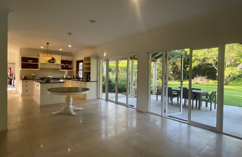Highvale Casa | 4 Bedroom family size Homestead with pool