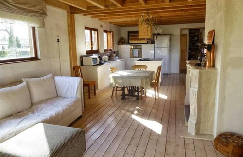Carrieres-sous-Poissy Casa | 4 Bedroom Private vacation home in CarriÃ¨res-sous-Poissy