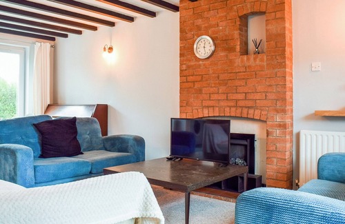 Shottery Cabaña | 4 bedroom accommodation in Stratford-upon-Avon