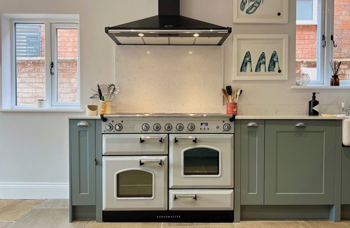 Stratford-upon-Avon Casa | 4-bedroom Getaway in the Heart of Stratford-upon-avon