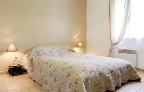 Saint-Roman Casa | 4 Bedroom Gorgeous Home In Saint Roman
