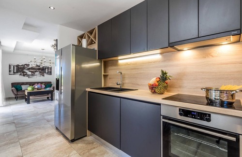 Opatija Casa | Hermosa casa de 4 dormitorios en Icici