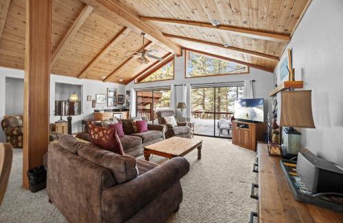 Truckee Casa | 4 Bedroom Home at 392 Skidder Trail home