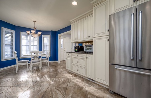 Lewes Casa | 4 BEDROOM HOME WITH IN-GROUND POOL NEAR DOWNTOWN LEWES