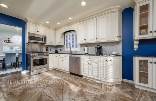 Lewes Casa | 4 BEDROOM HOME WITH IN-GROUND POOL NEAR DOWNTOWN LEWES