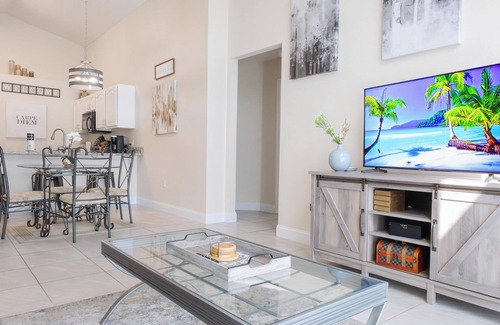 Lake Berkley Villa | 4 Bedroom Home with Tranquil Lakeview Pool/Spa & Game Room (close to Disney!)