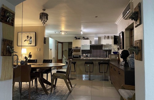 Greater Johannesburg Metropolitan Area Casa | 4 Bedroom House, Bryanston The Ridgeback