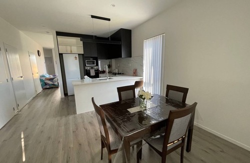 Papakura Casa | 4 bedroom house fully furnished in Papakura