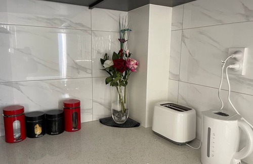 Papakura Casa | 4 bedroom house fully furnished in Papakura